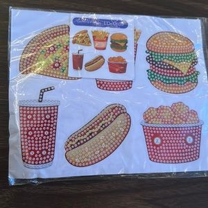 Diamond dot food kit